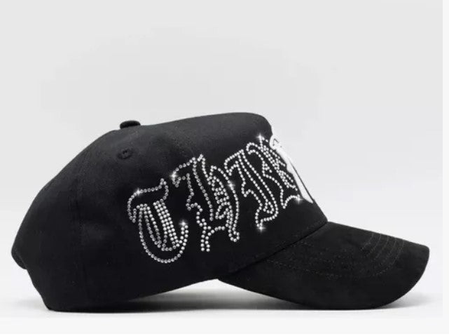 31 Hats "Crystal White"