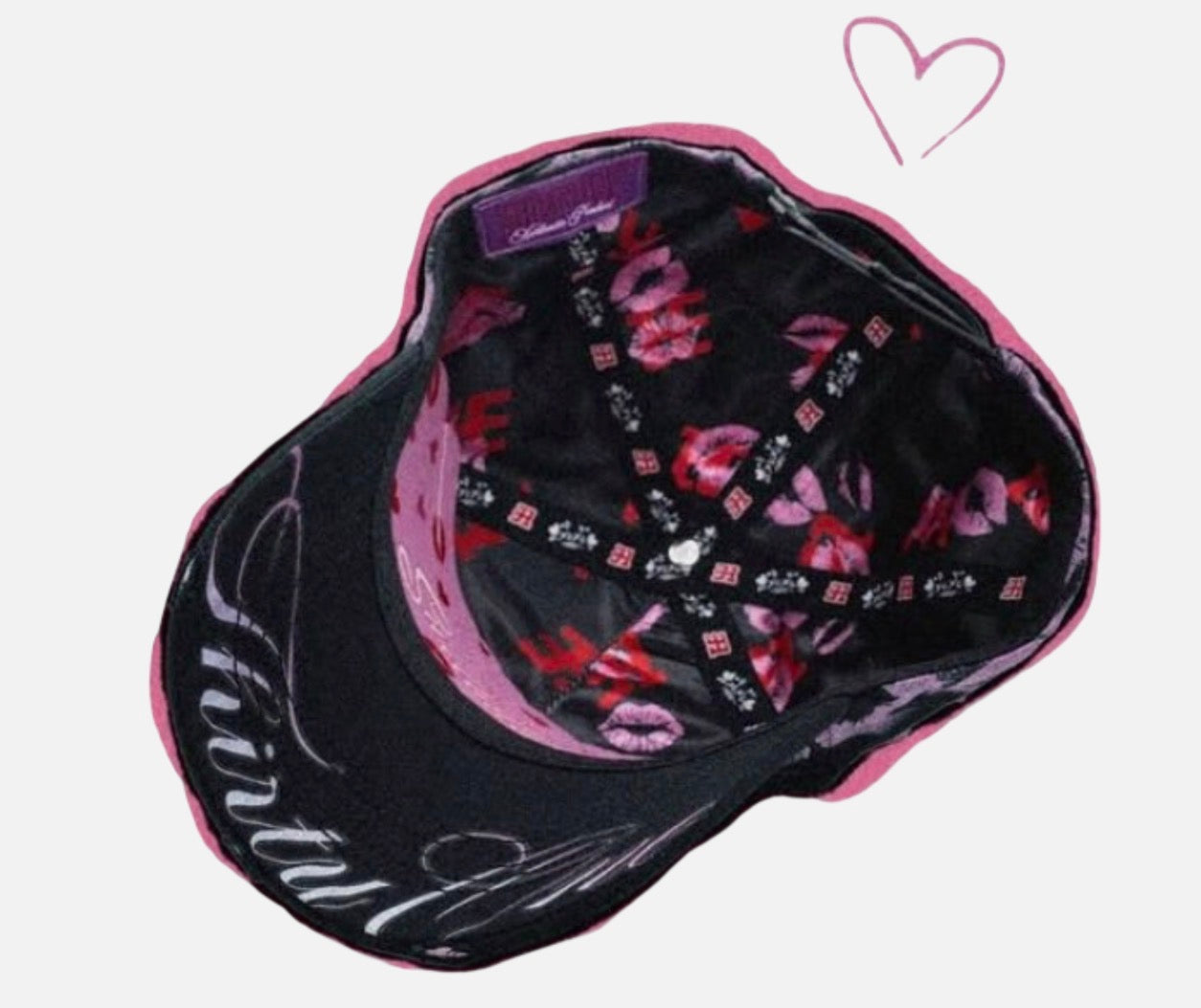 31 Hats “LA San Valentín”