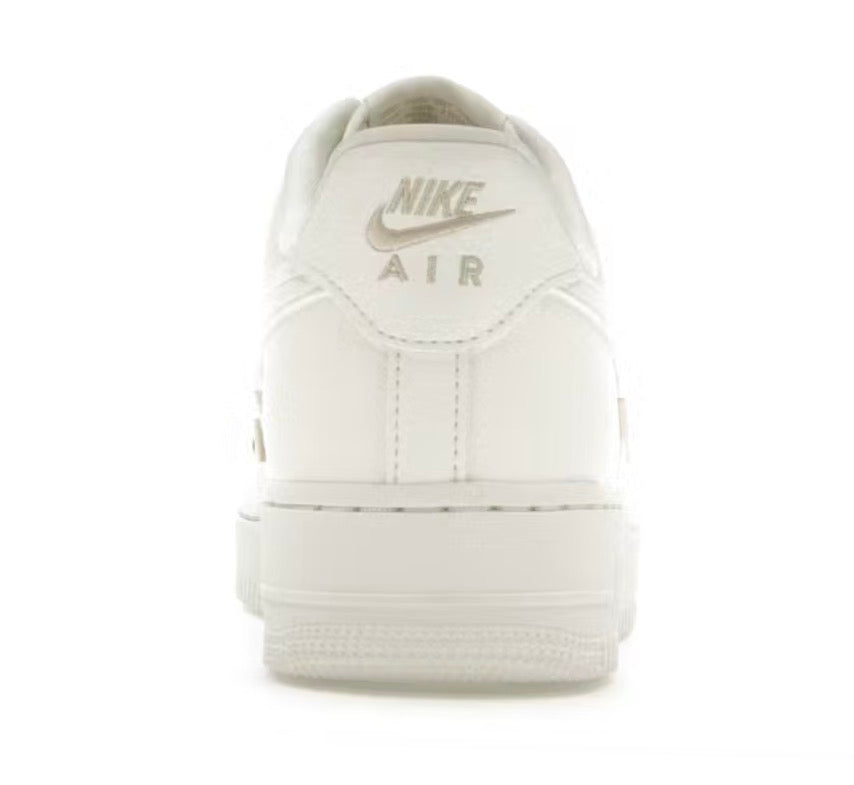 Air Forcé 1 ´07 LX Swoosh Metallic Gold