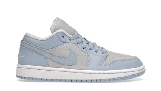 Jordan 1 Low Football.