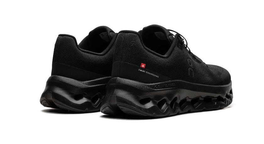 On Cloudtilt Black