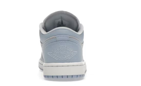 Jordan 1 Low Football.