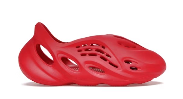 Yeezy Foam Runner.